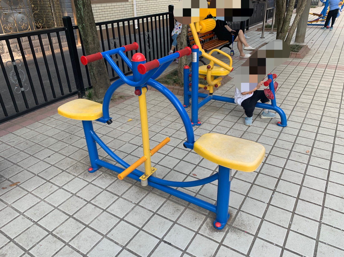 下肢康復(fù)器