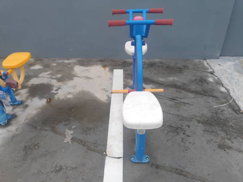 下肢訓(xùn)練器