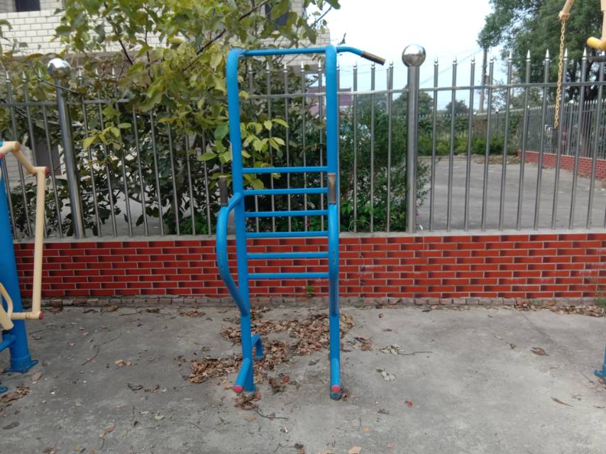 多功能訓(xùn)練器