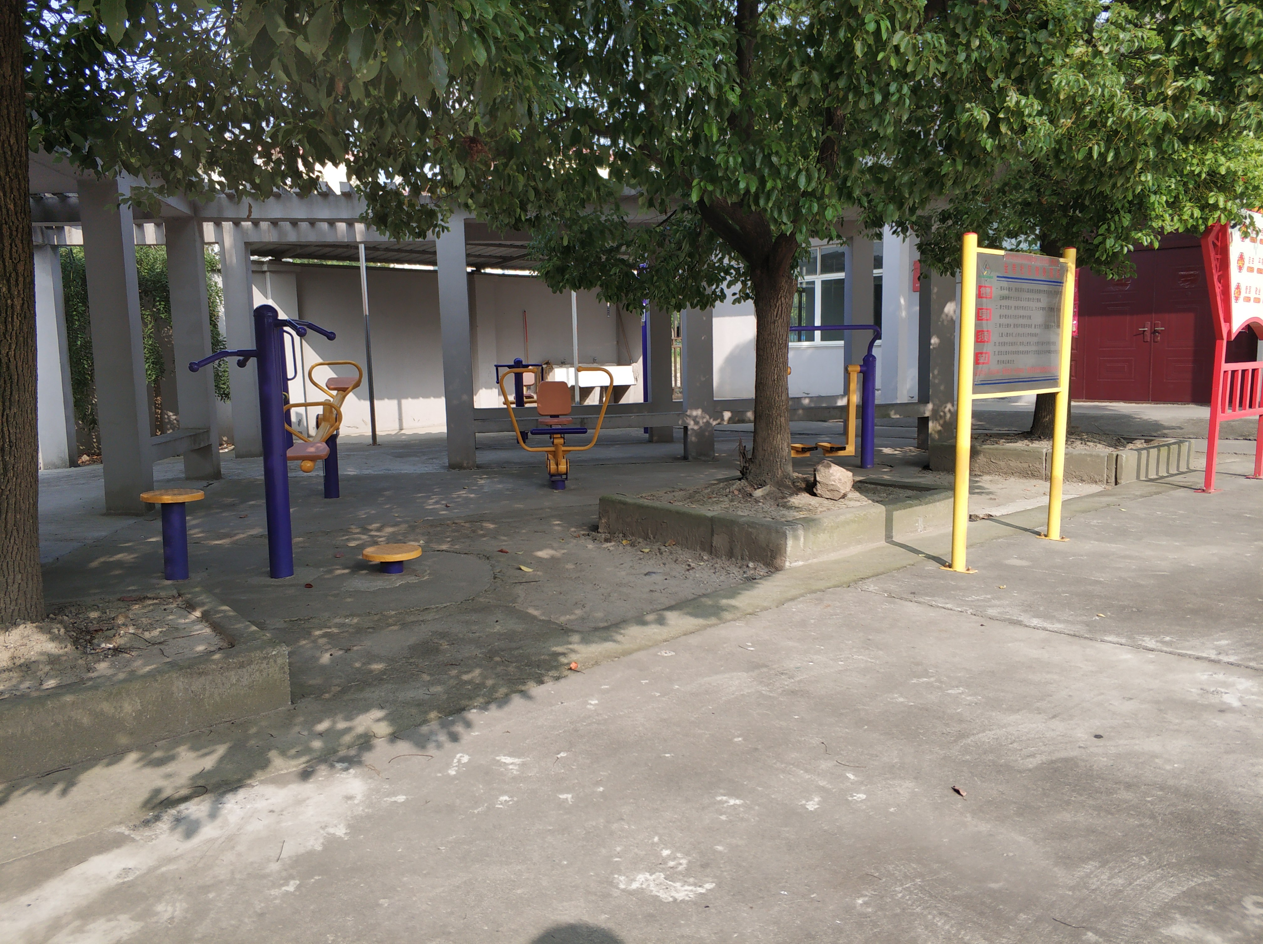 金巷社區(qū)健身苑點(diǎn)