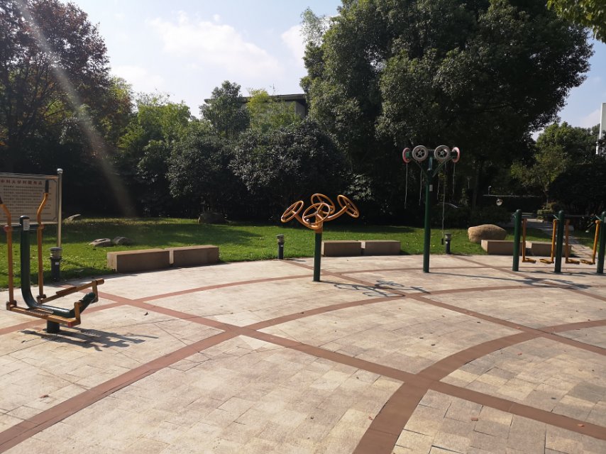 保利林語(yǔ)溪市民益智健身點(diǎn)3