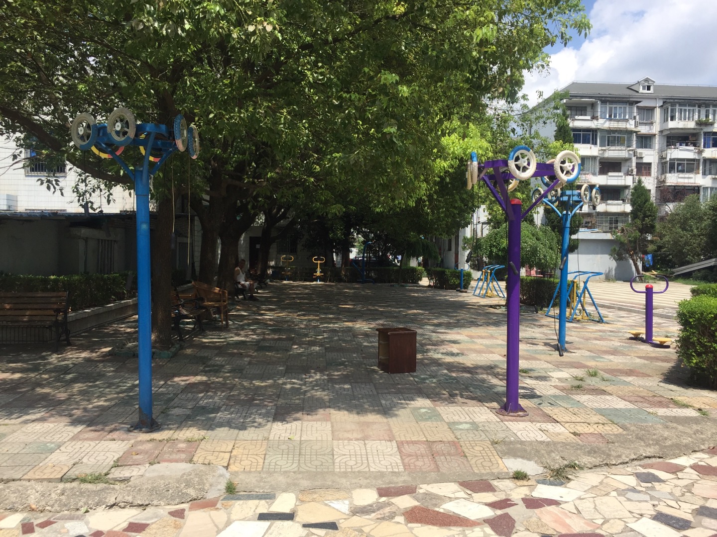 祁連社區(qū)健身苑點（2）