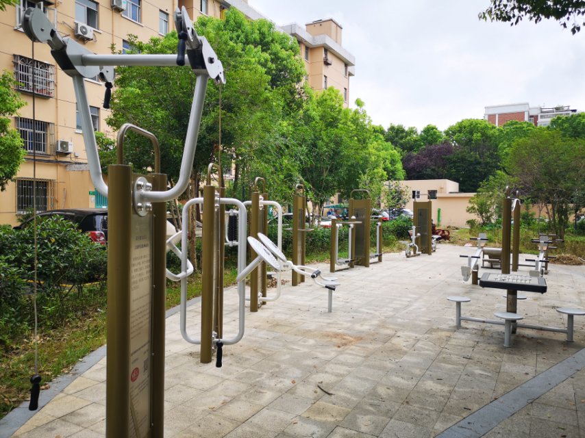 黎安四村健身點