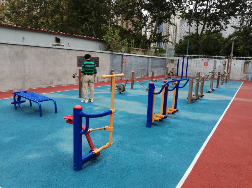 金辰頤養(yǎng)院市民益智健身點(diǎn)