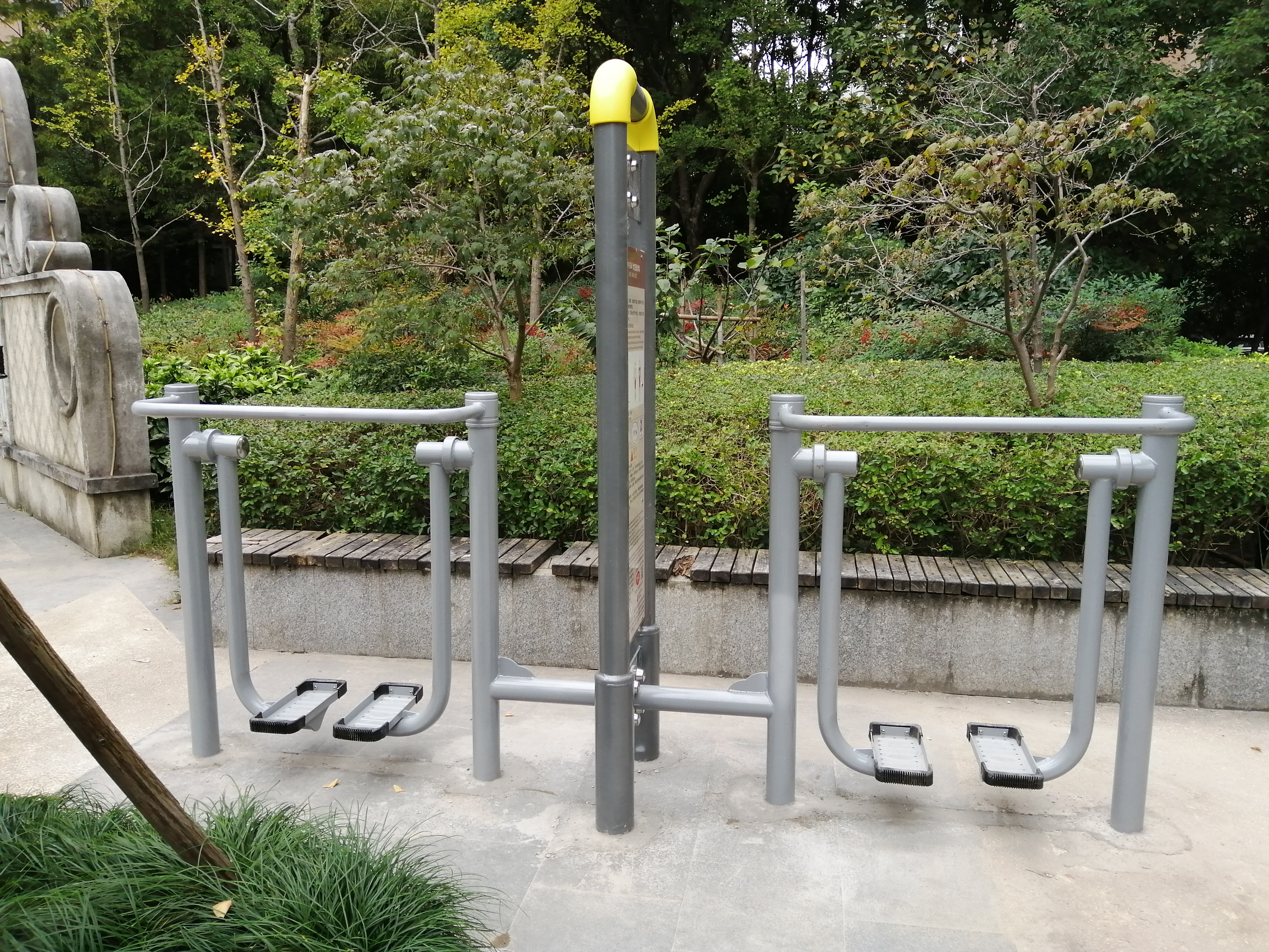 雙位太空漫步機