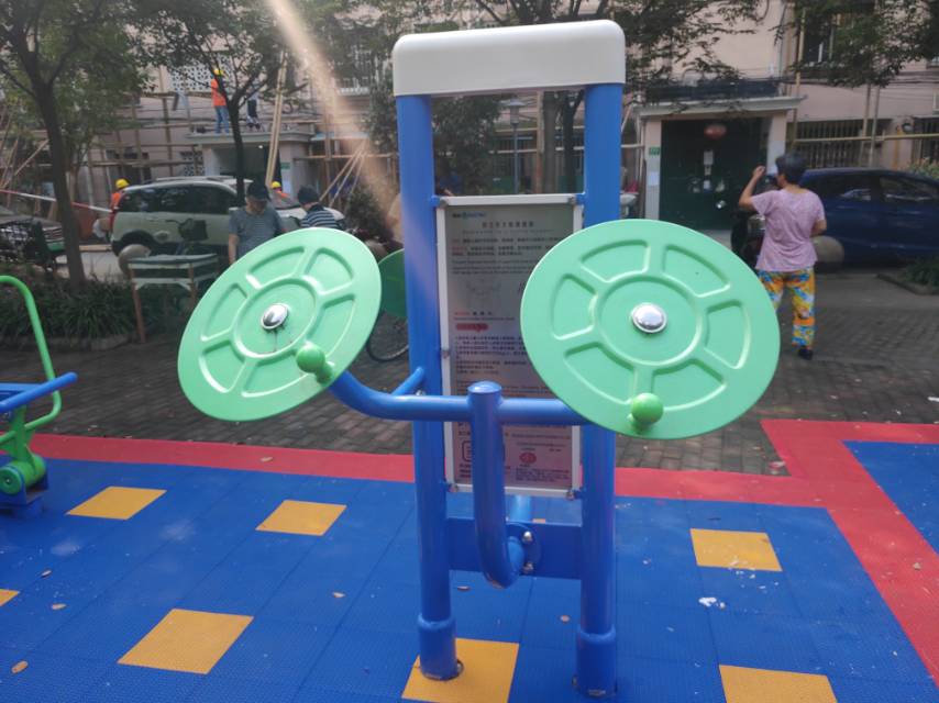 雙立柱太極揉推器