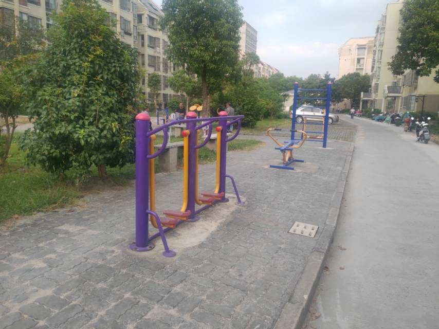 三星小區(qū)健身點
