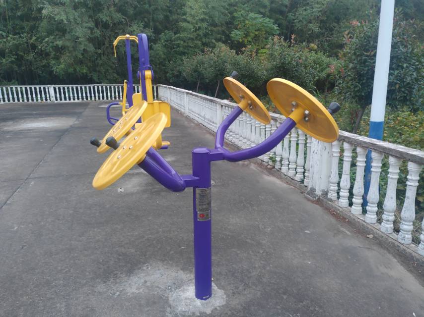 肩關(guān)節(jié)訓(xùn)練器