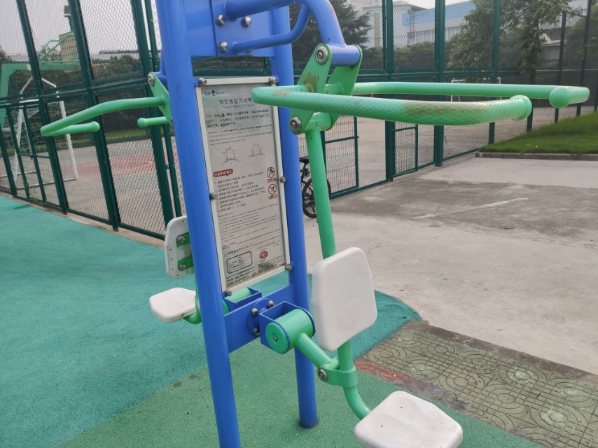 雙立柱拉力訓(xùn)練器