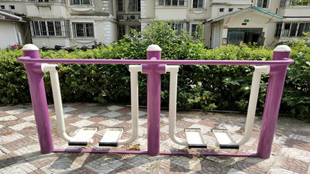 雙位漫步機(jī)