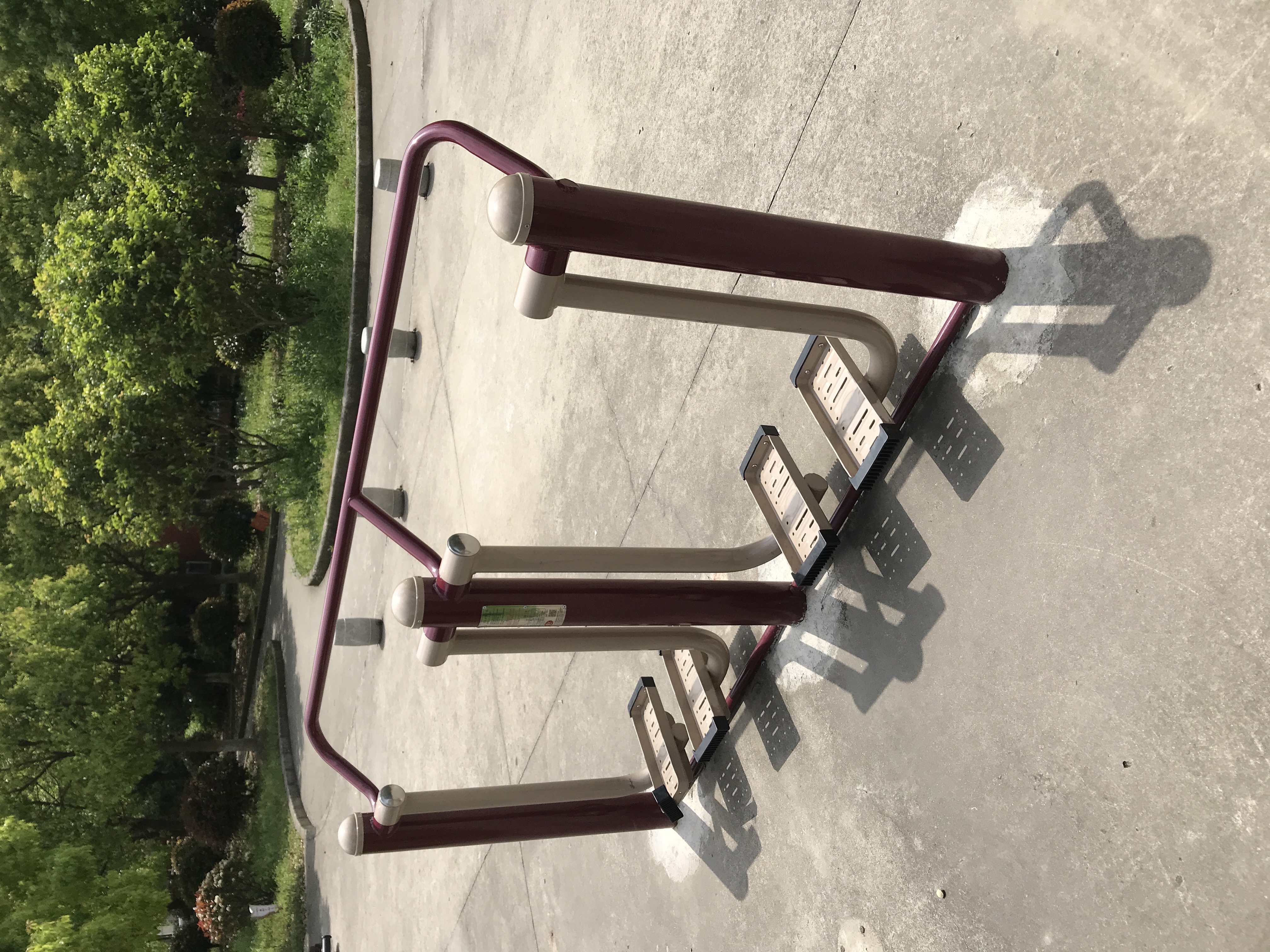 二位太空漫步機(jī)