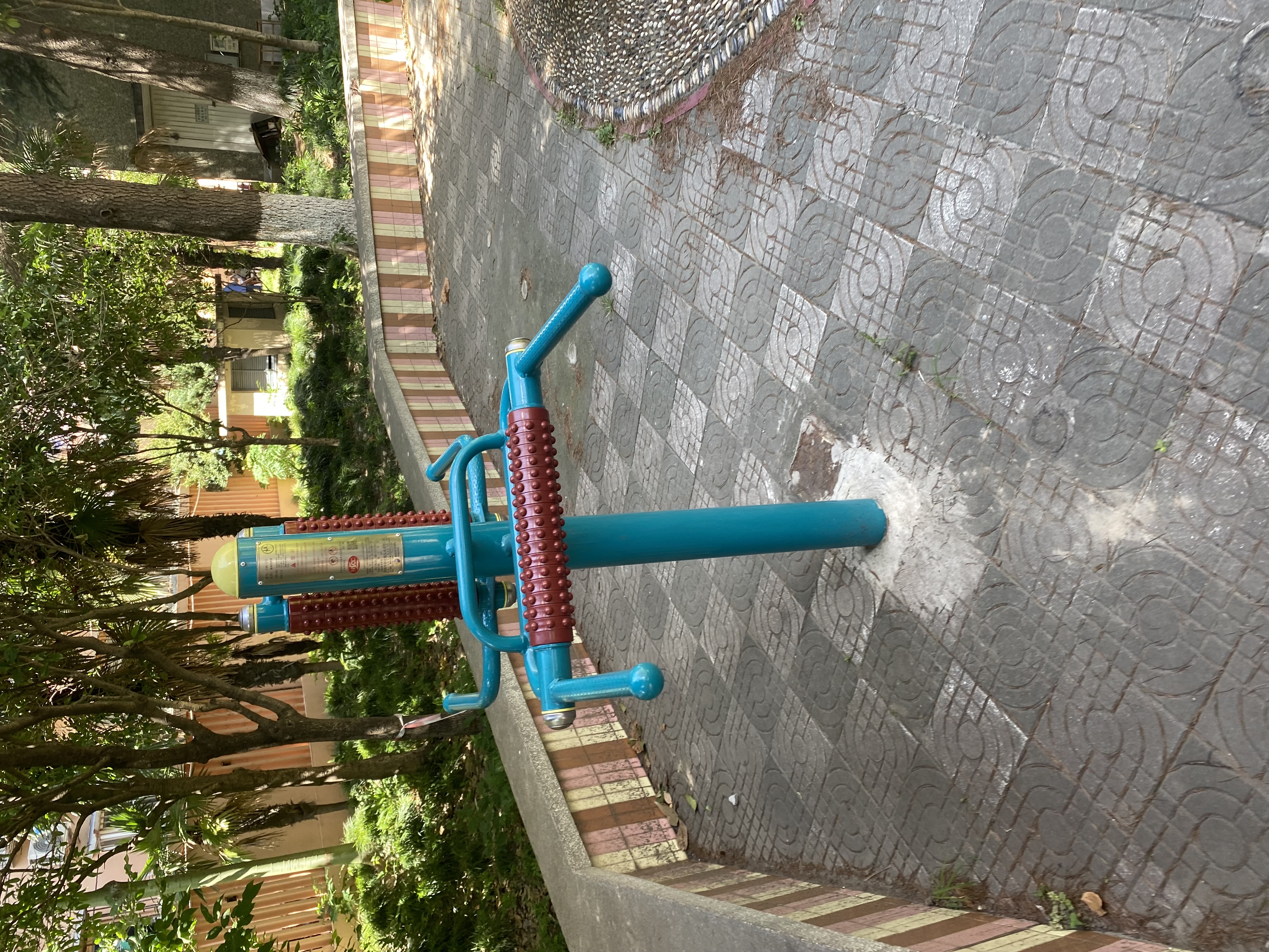 互動(dòng)式腰背按摩器