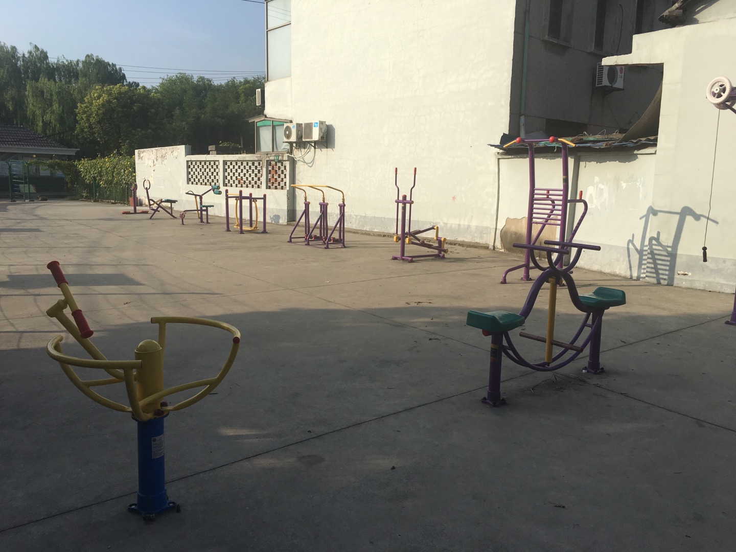 新南村益智健身點(diǎn)1