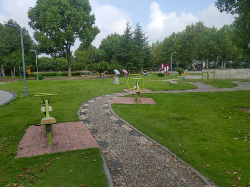 市民廣場(chǎng)健身苑