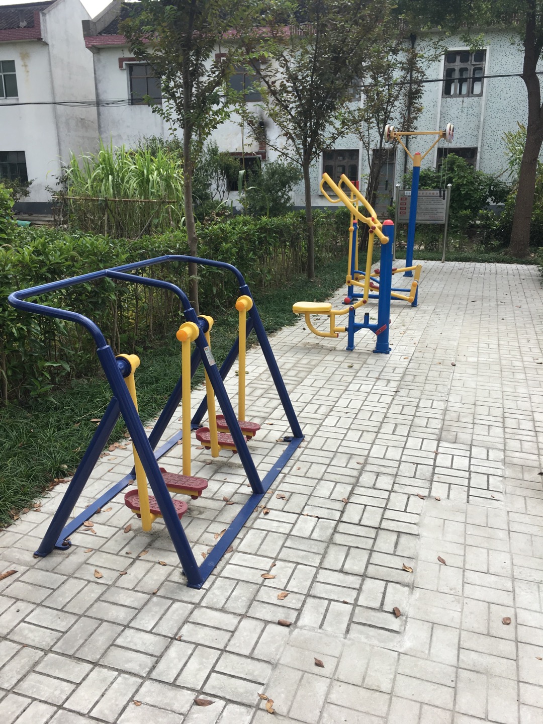 胡光新農(nóng)村健身點(diǎn)