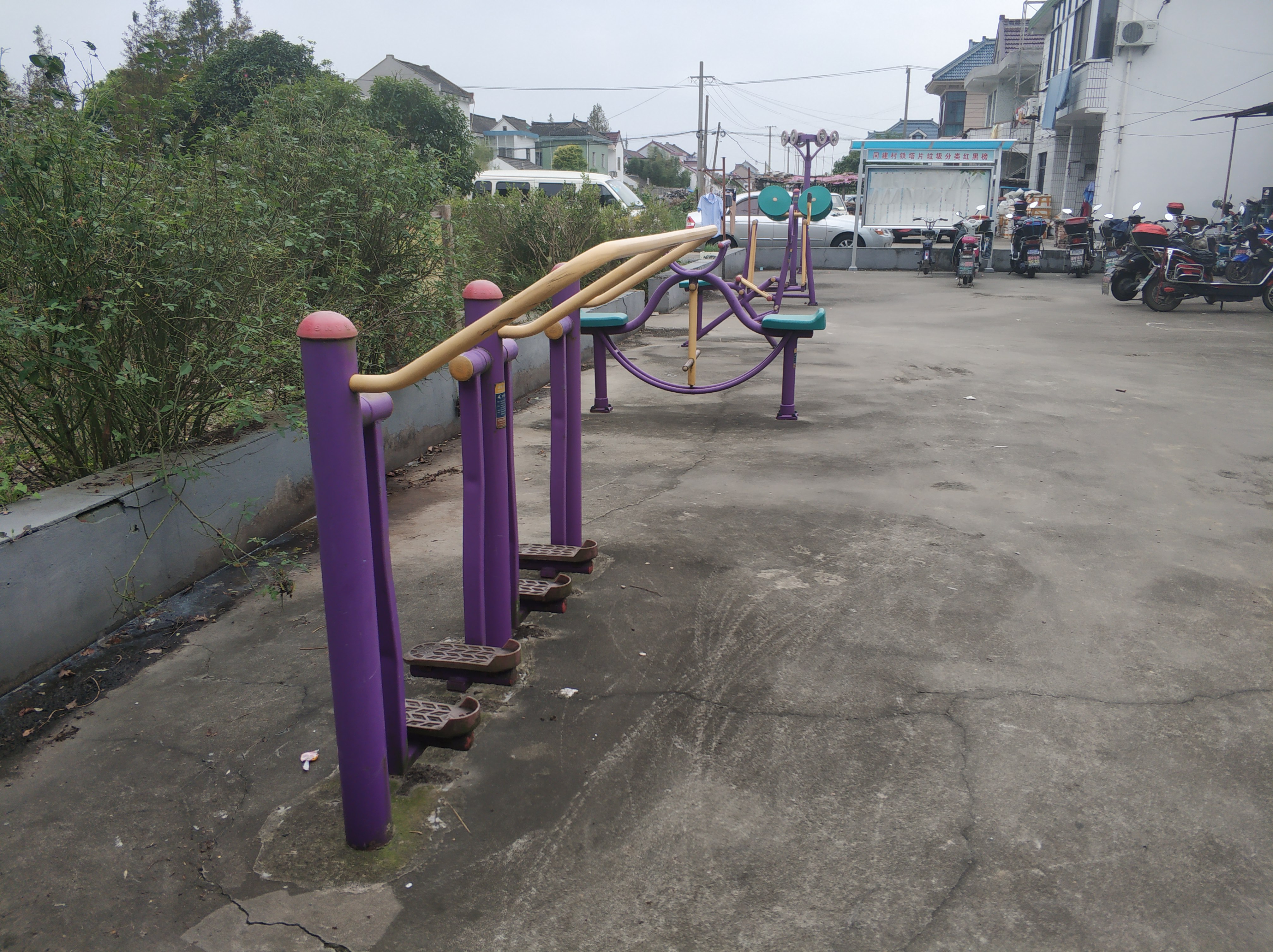 同建村鐵塔老年活動室健身點