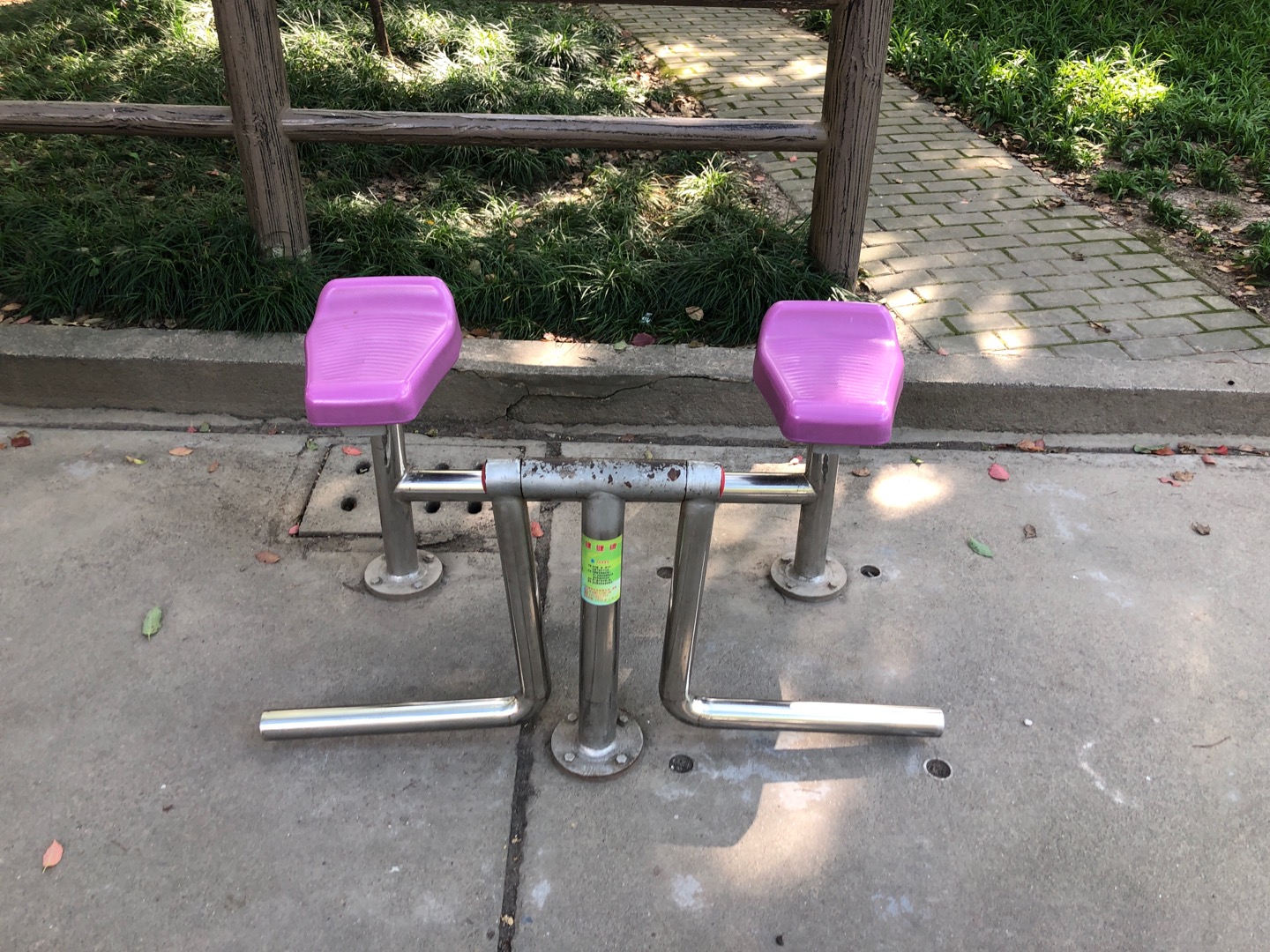 下肢康復(fù)器