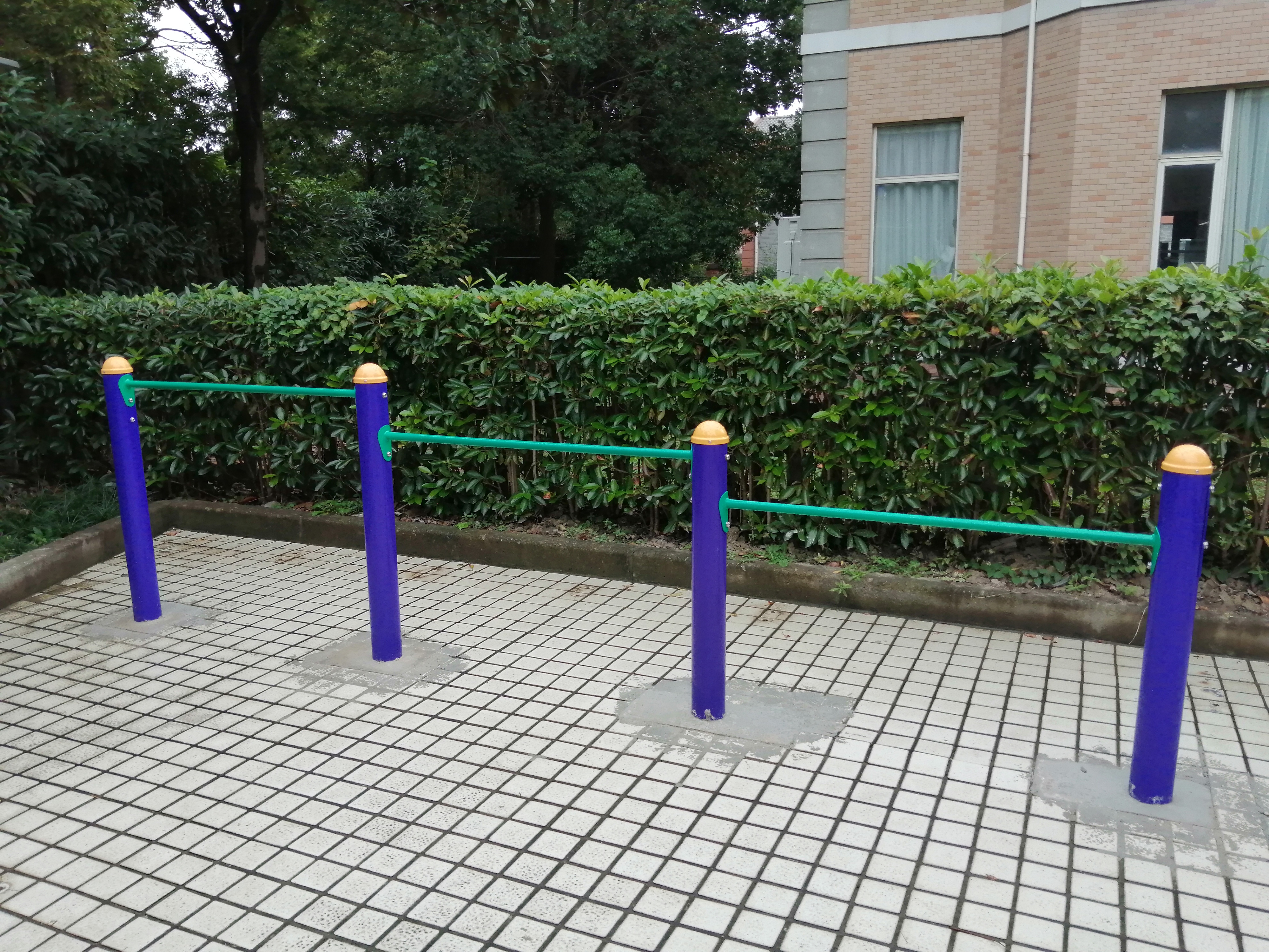 壓腿訓(xùn)練器