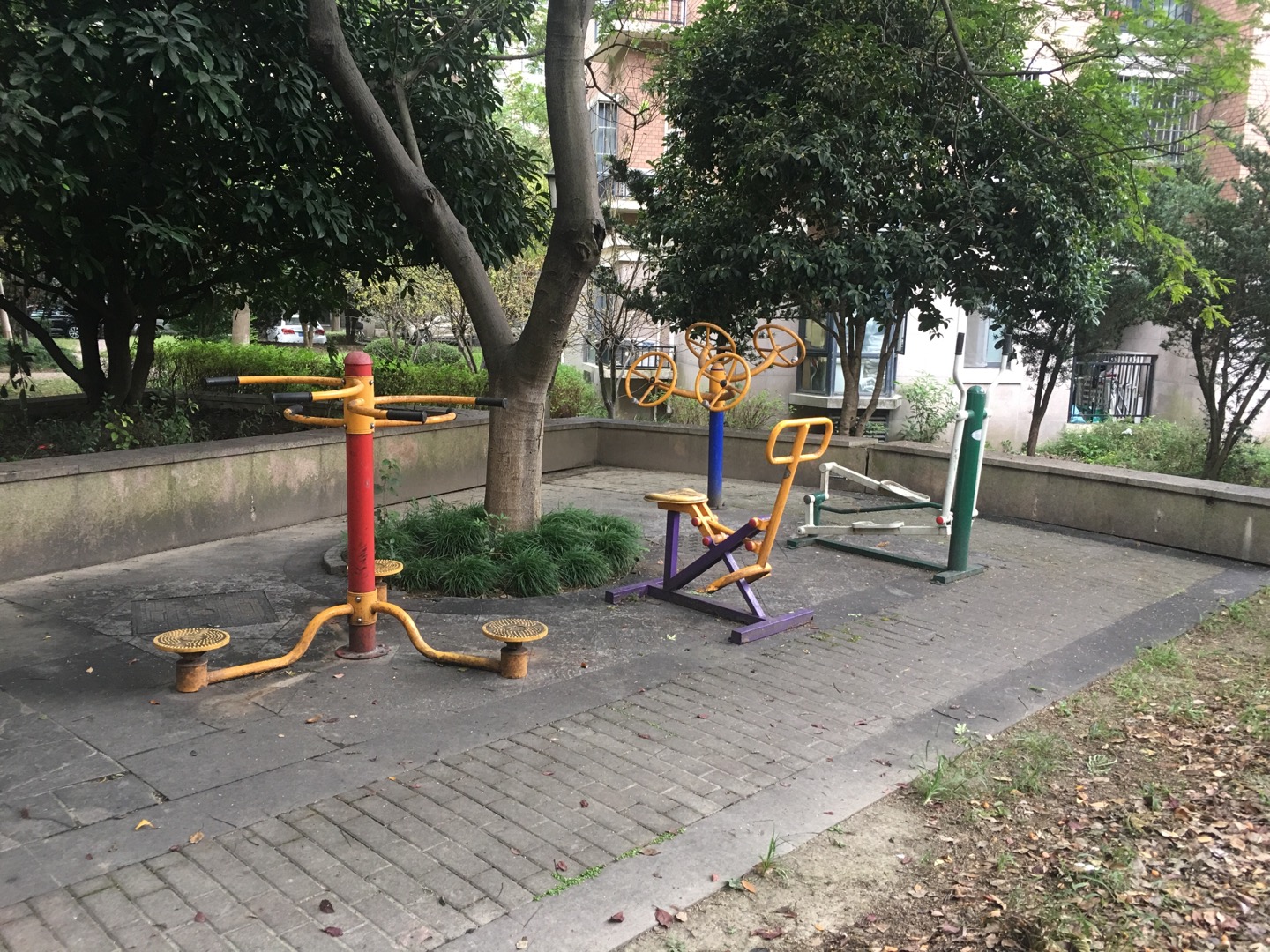 英倫3號(hào)益智健身點(diǎn)