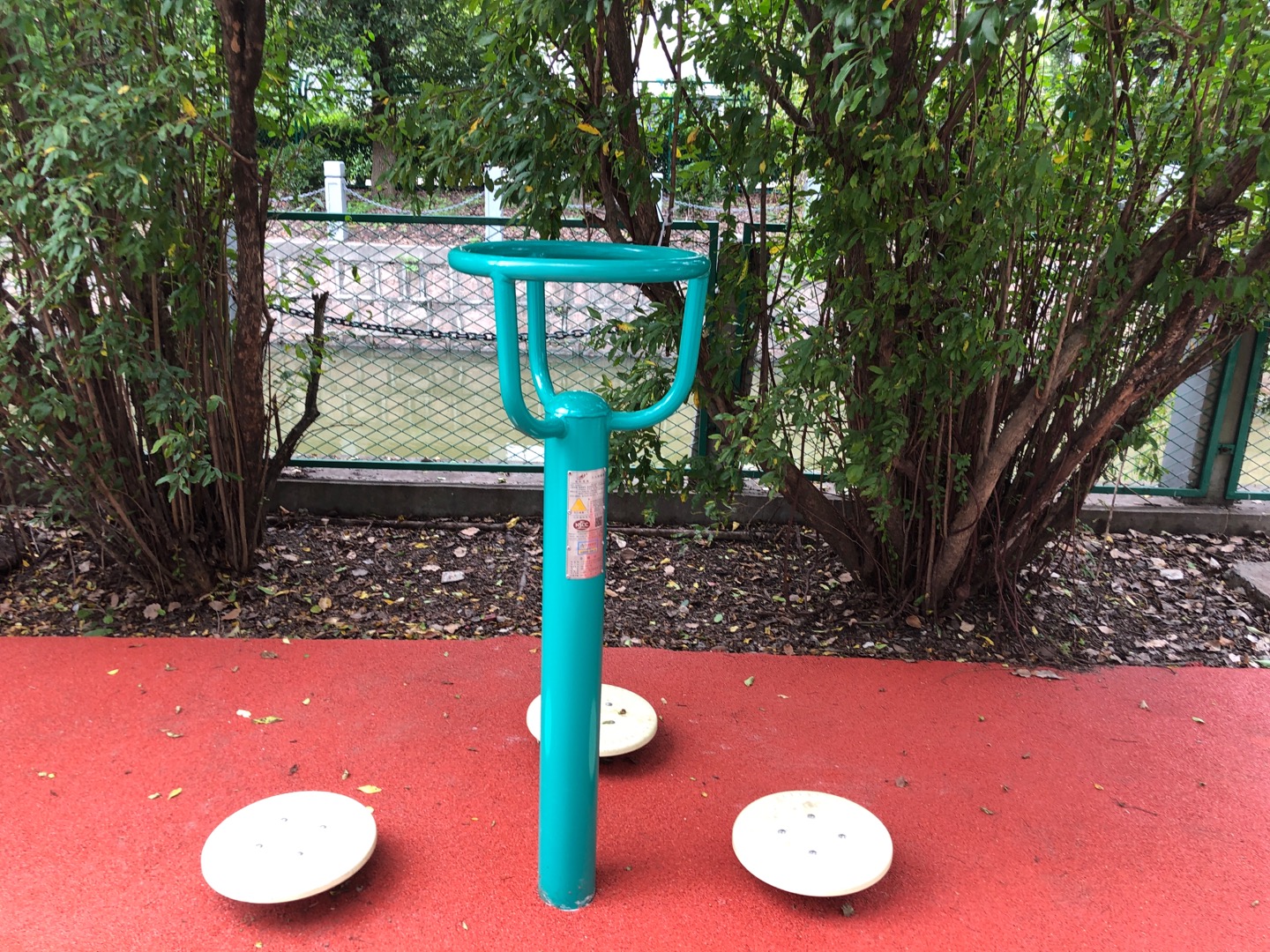 三人轉(zhuǎn)腰器