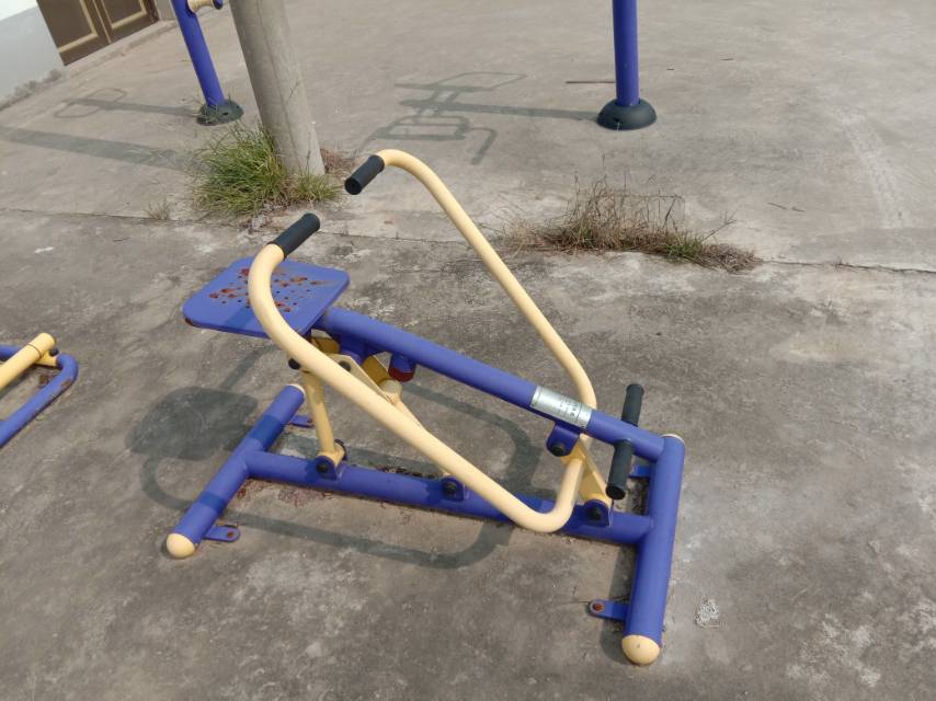 劃船訓(xùn)練器