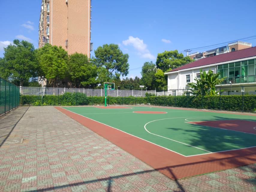 朱涇鎮(zhèn)康健綠地社區(qū)公共運(yùn)動(dòng)場(chǎng)