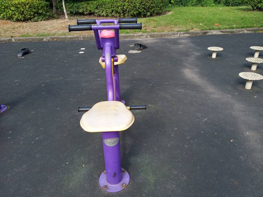 下肢訓(xùn)練器