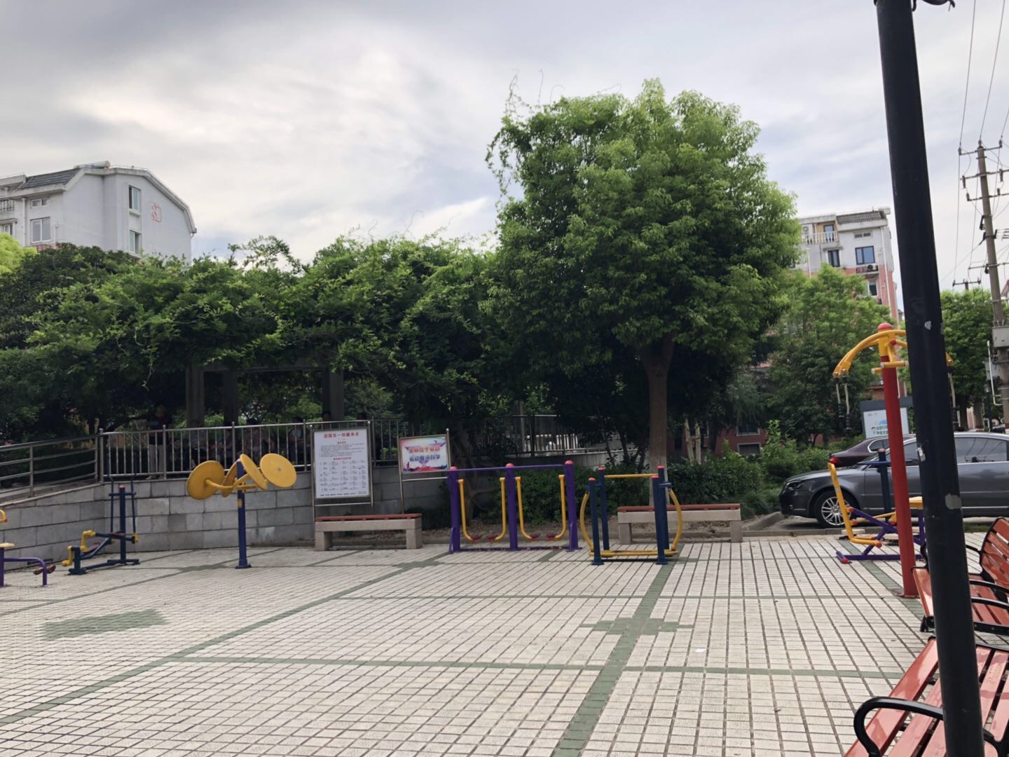 迎園東一坊健身點