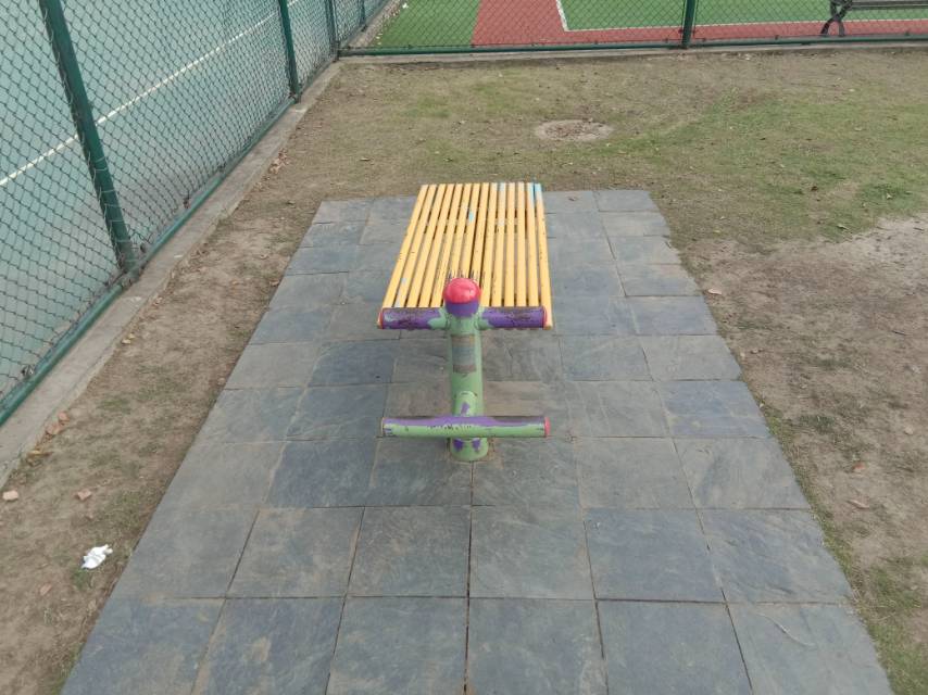 仰臥起平臺(tái)