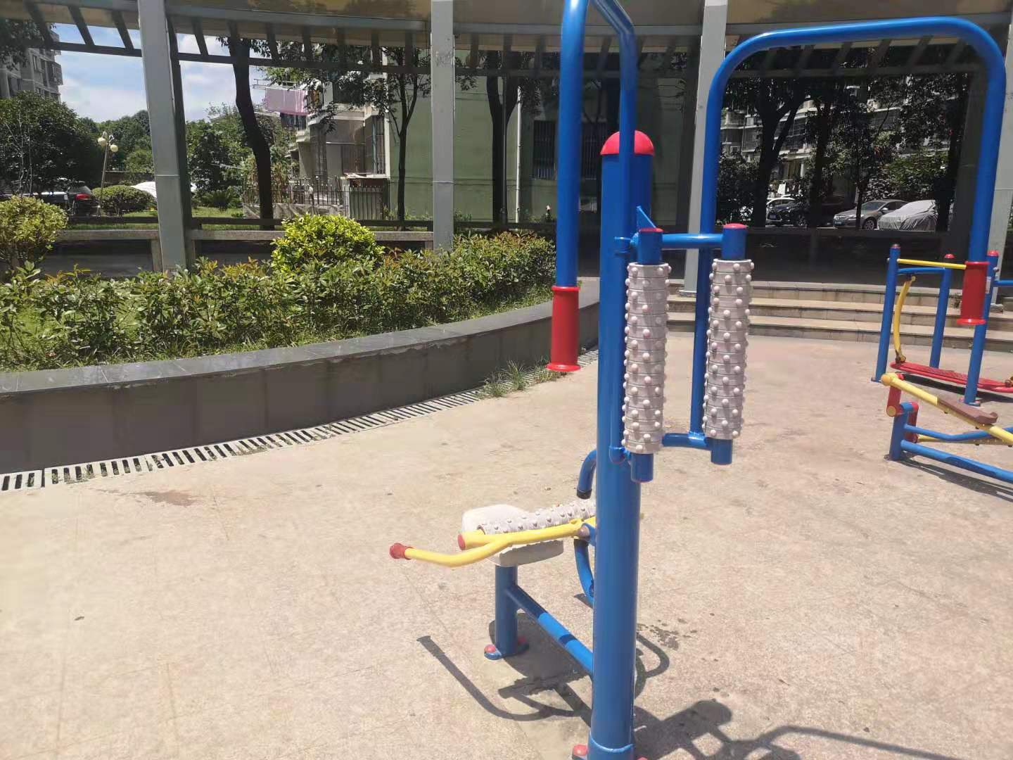 下肢康復(fù)器