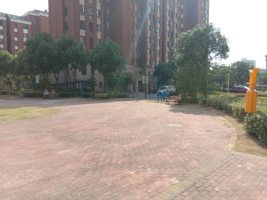 友誼居委會(huì)方家哈新苑健身點(diǎn)