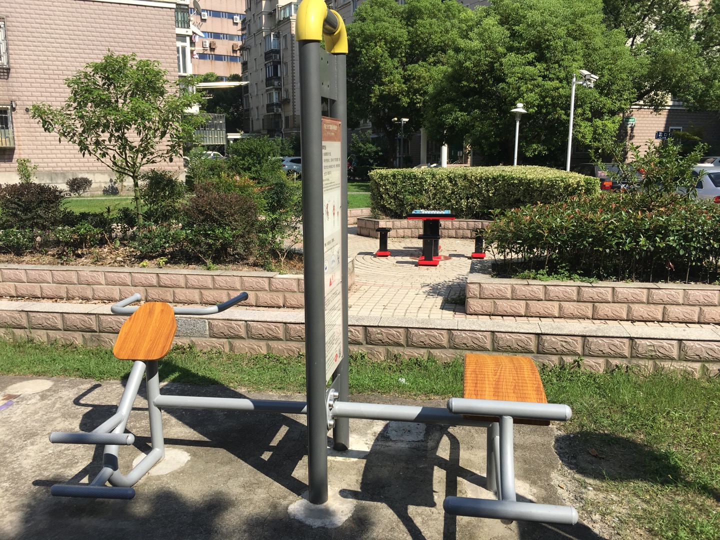 背肌訓(xùn)練器