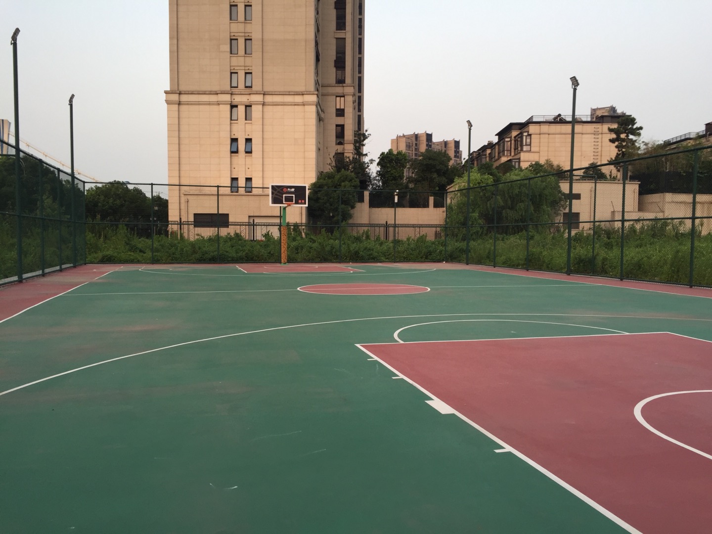 博翔路運(yùn)動(dòng)場(chǎng)