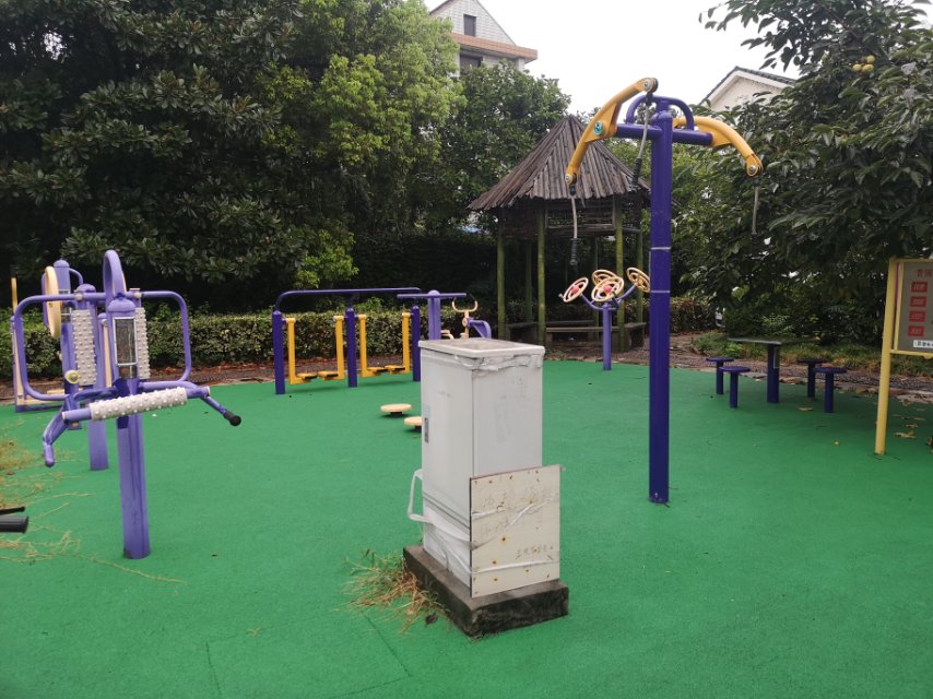 盈港社區(qū)勝利路健身點(diǎn)