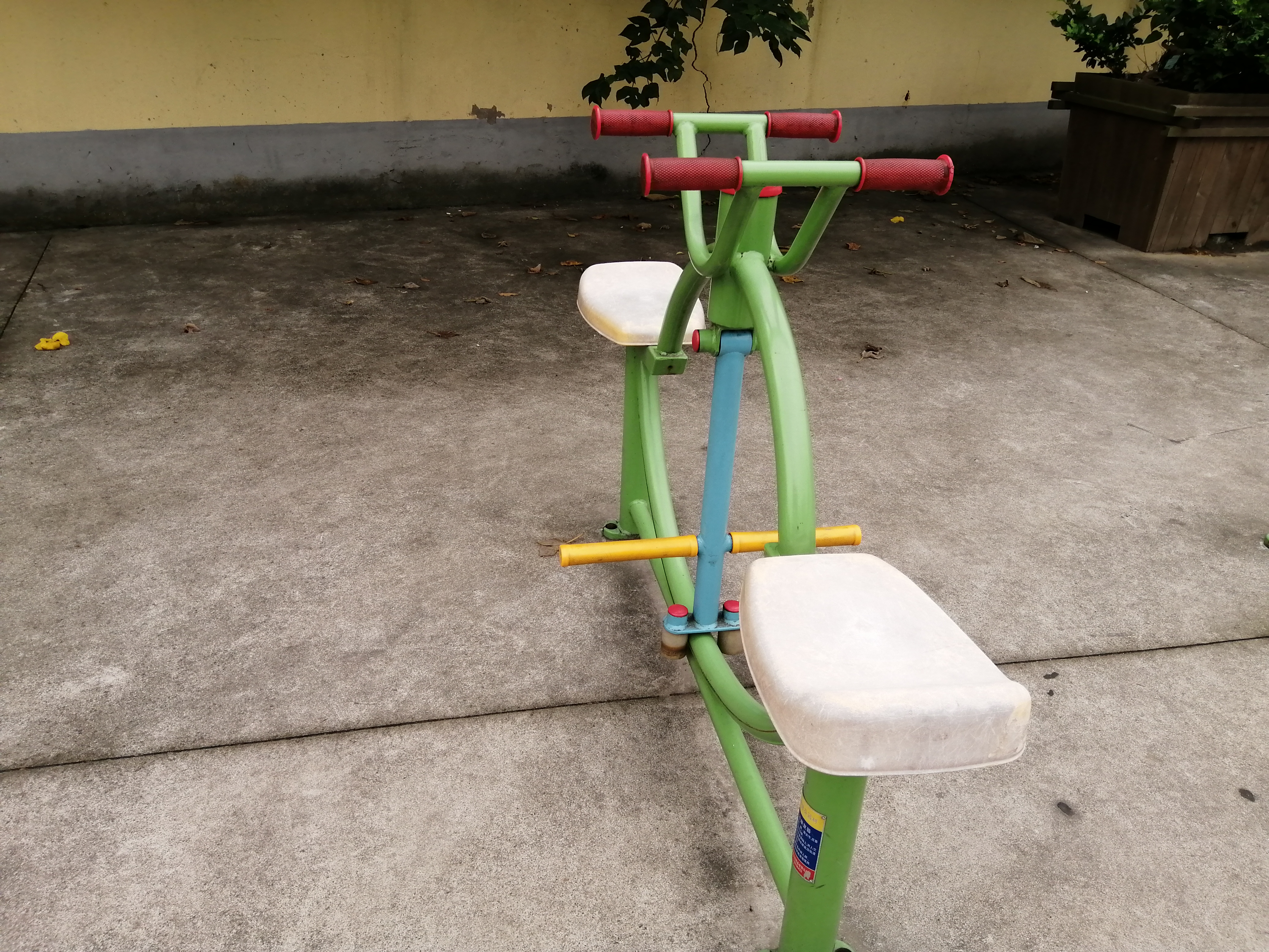 下肢康復(fù)器