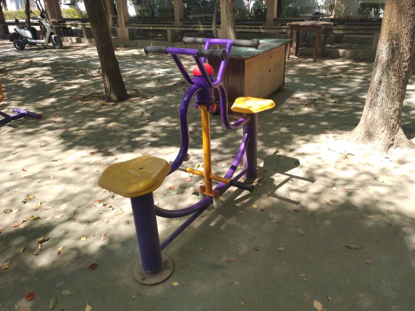 下肢康復(fù)器