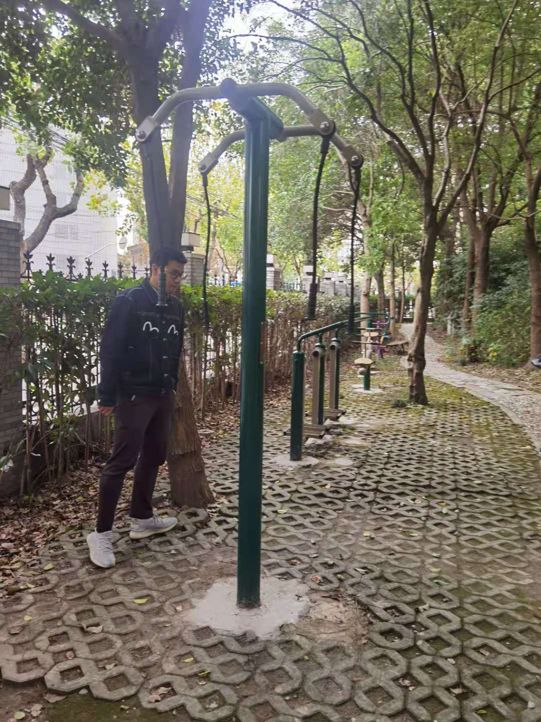 靜安區(qū)大寧路街道平型關(guān)路801弄居委健身點(diǎn)（延長(zhǎng)路99弄）