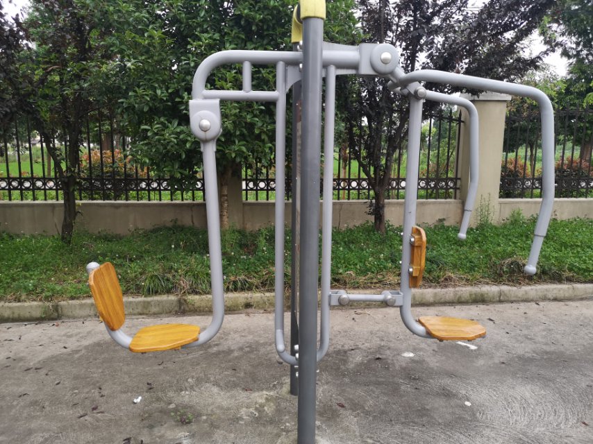 上下肢訓(xùn)練器