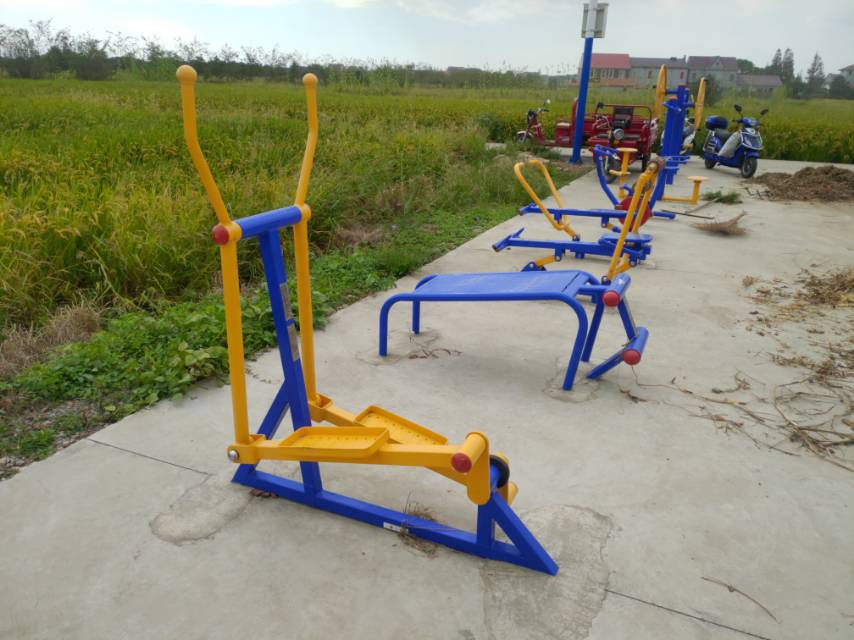 響哃村美麗鄉(xiāng)村健身點(diǎn)4