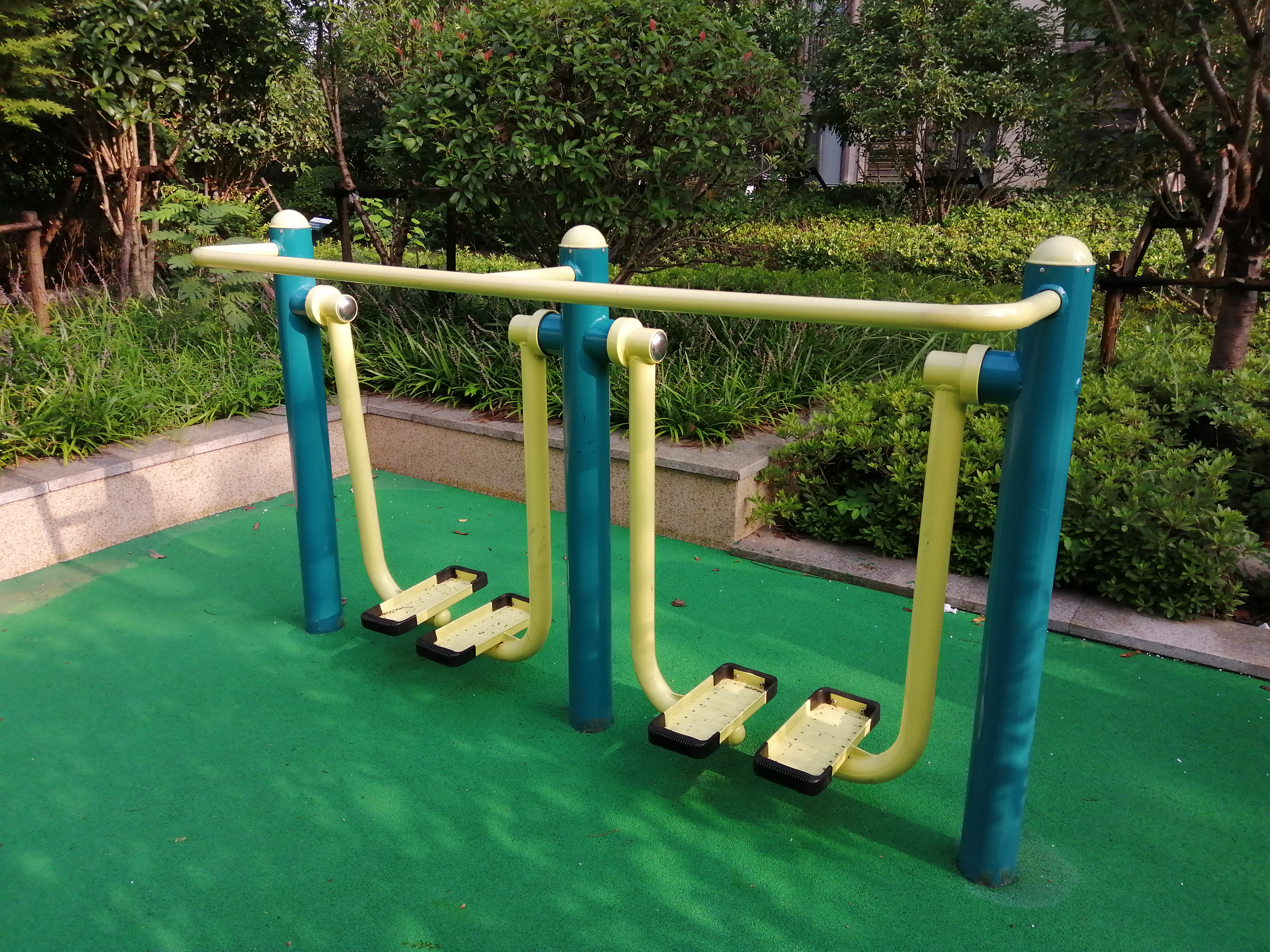 雙位太空漫步機(jī)