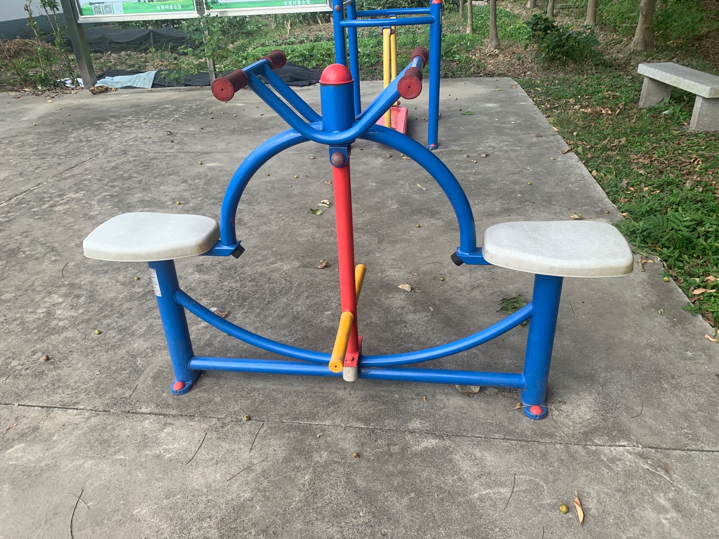 下肢康復(fù)器