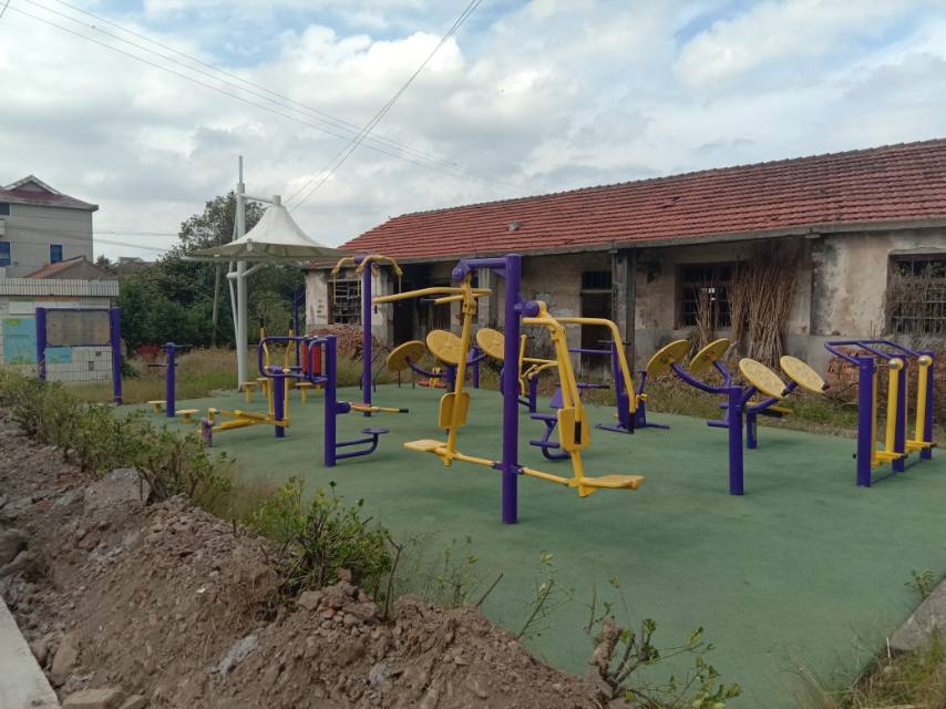 躍馬村健身點(diǎn)2