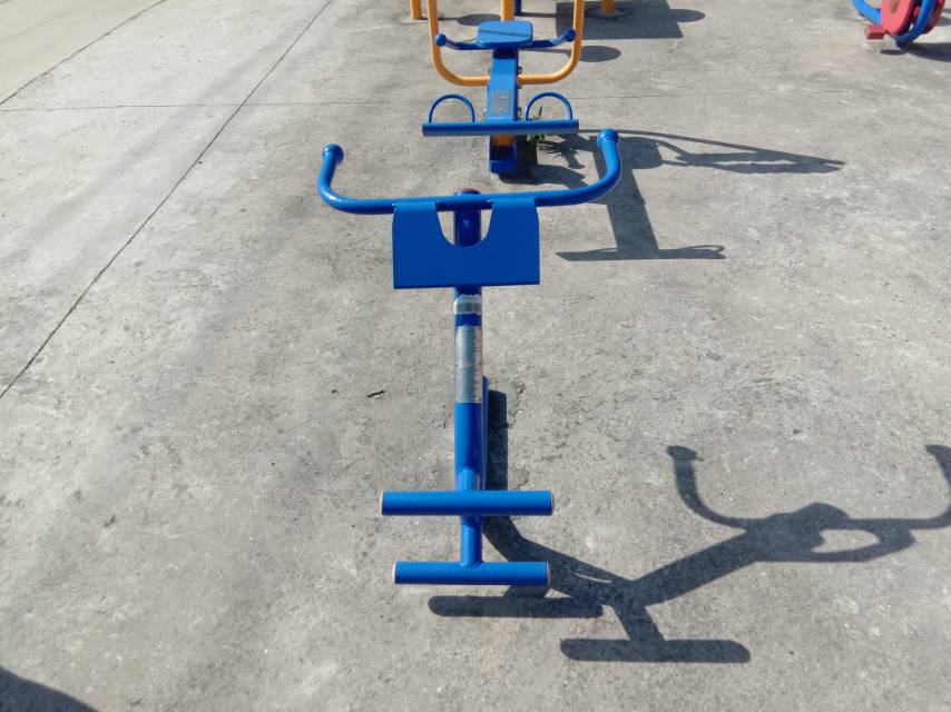 背肌訓(xùn)練器