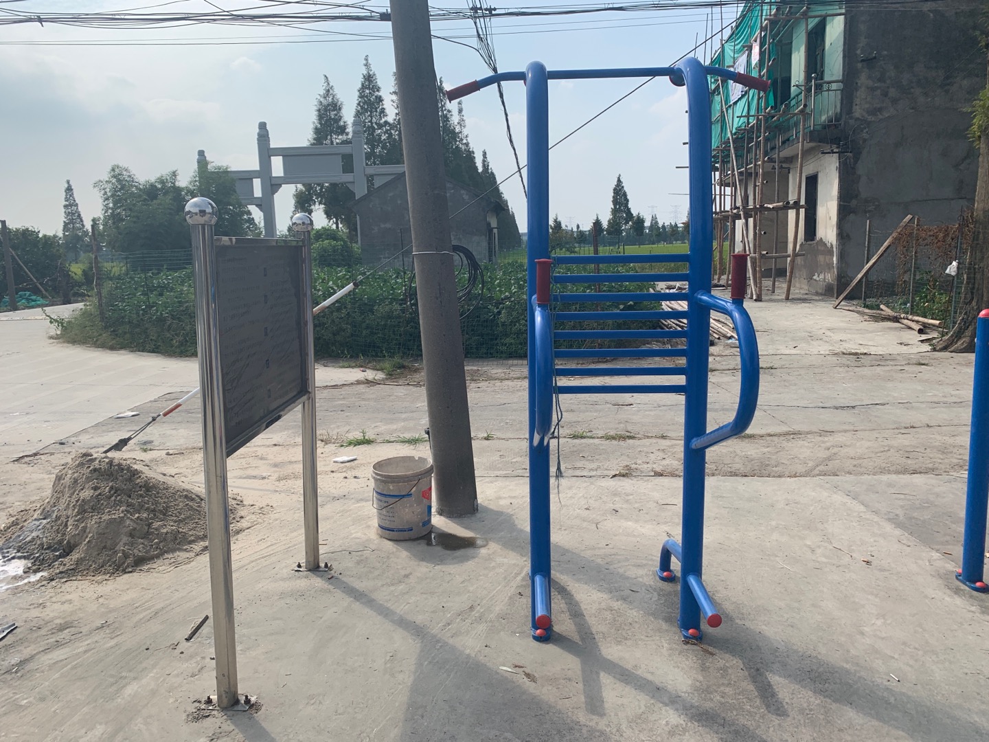 多功能訓(xùn)練器