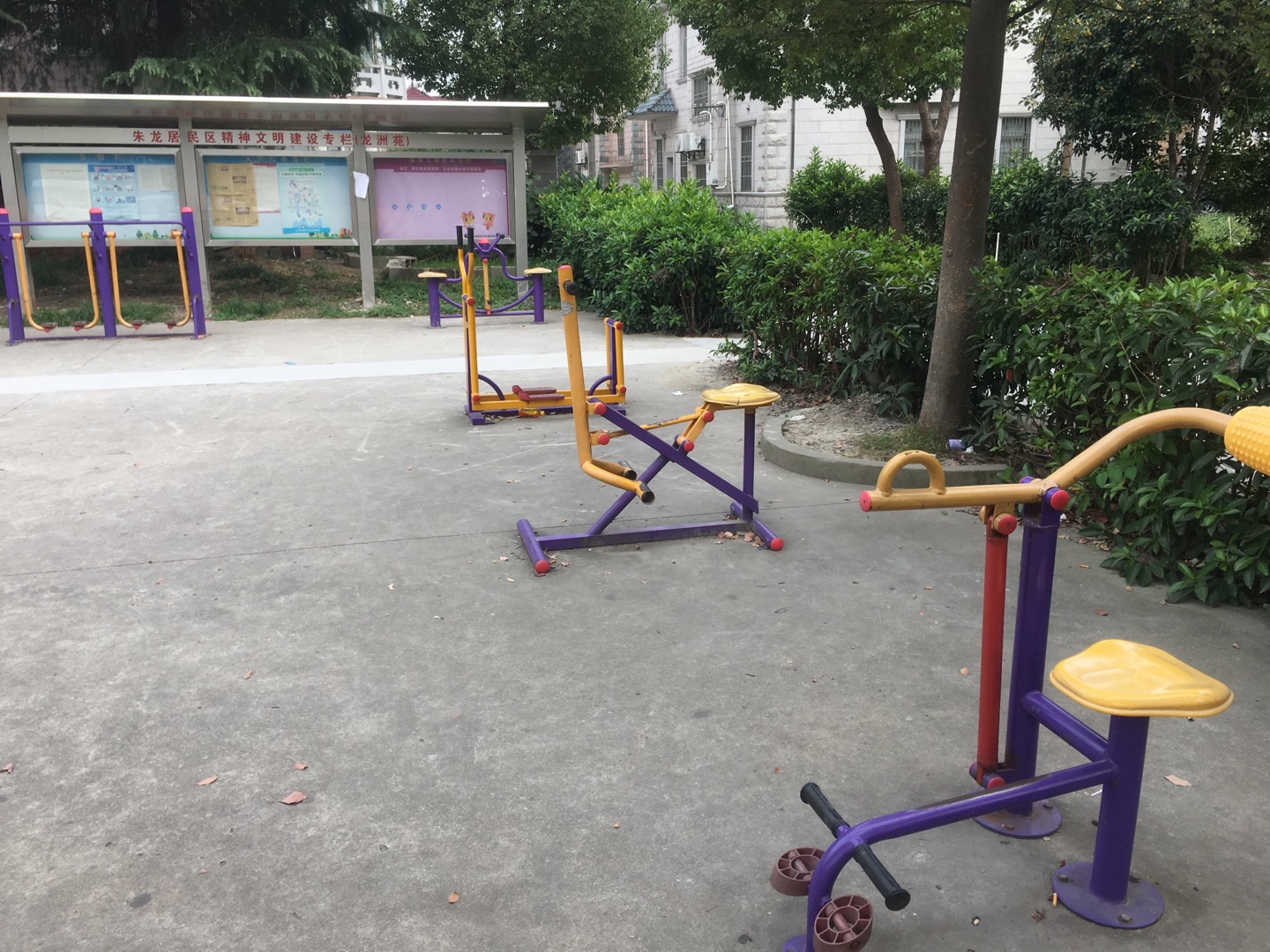 朱龍龍州苑益智健身點