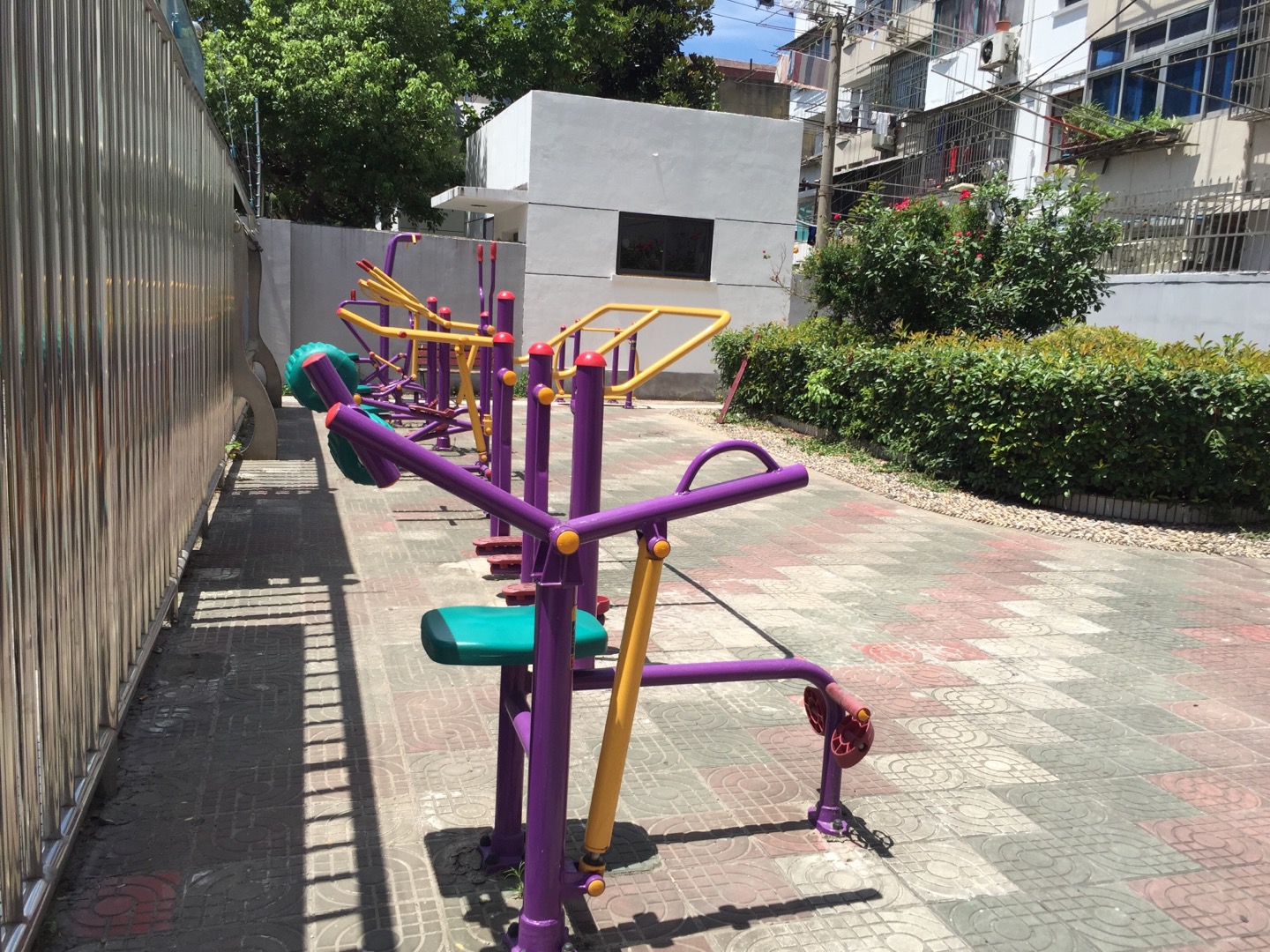 虹橋居委虹梅路2986弄健身點(diǎn)