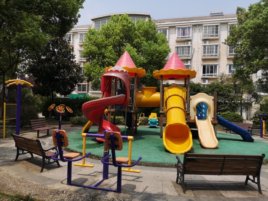 夏陽金城1期健身苑點