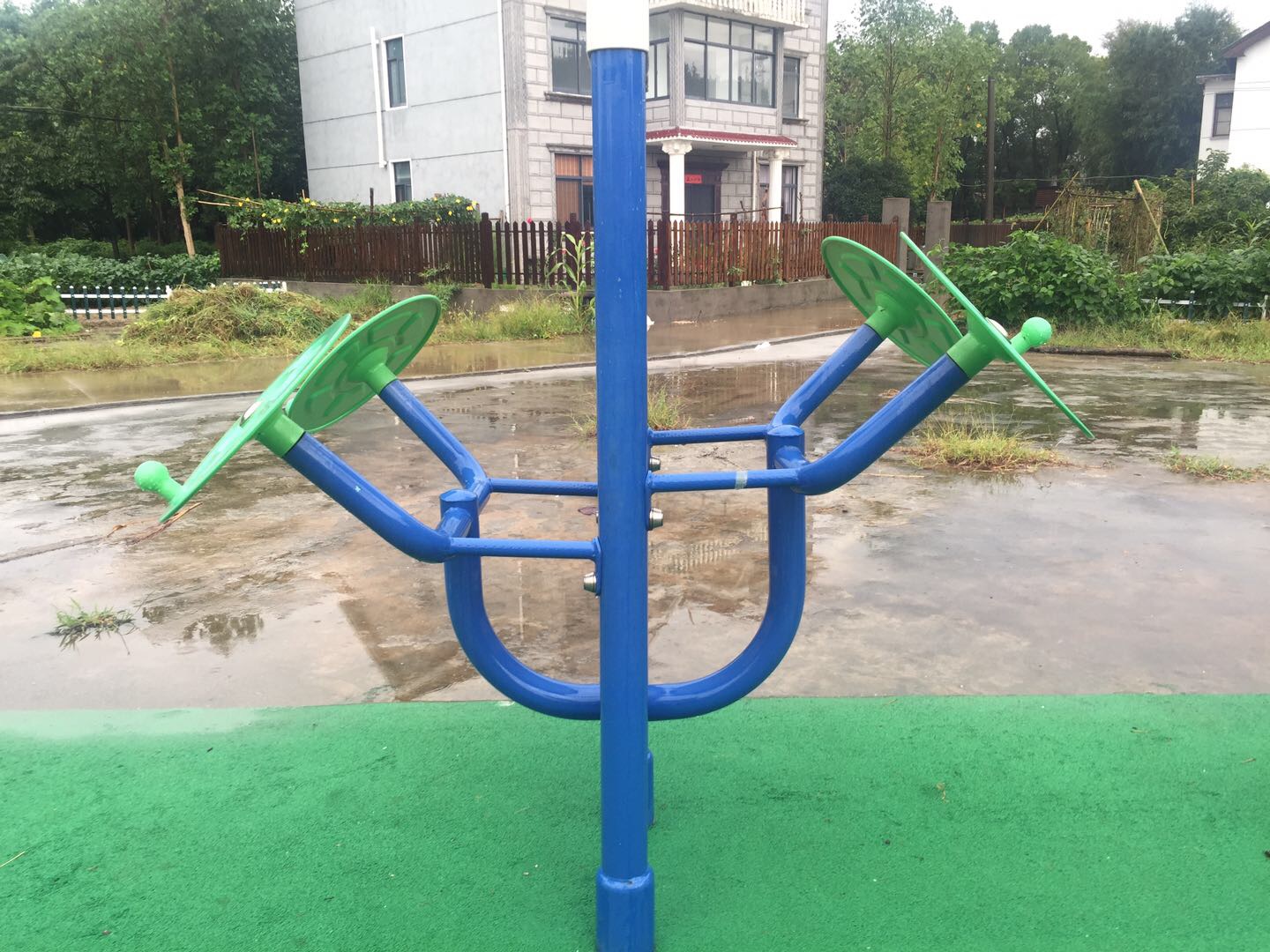 雙立柱太極揉推器