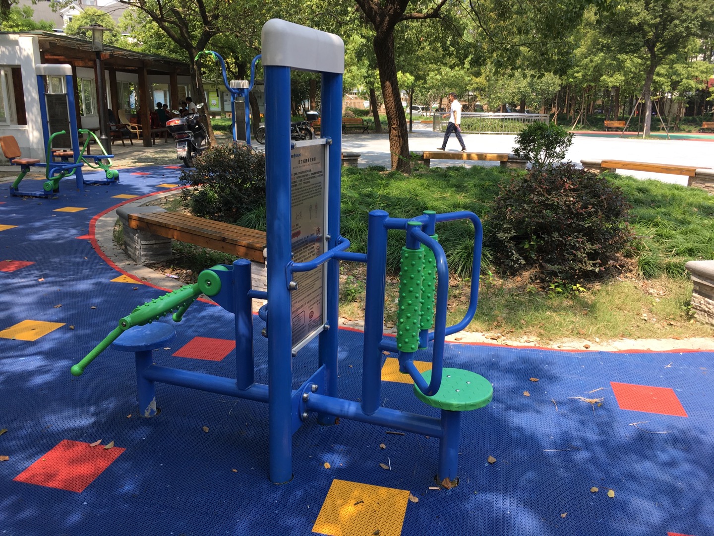 雙立柱腰背按摩器