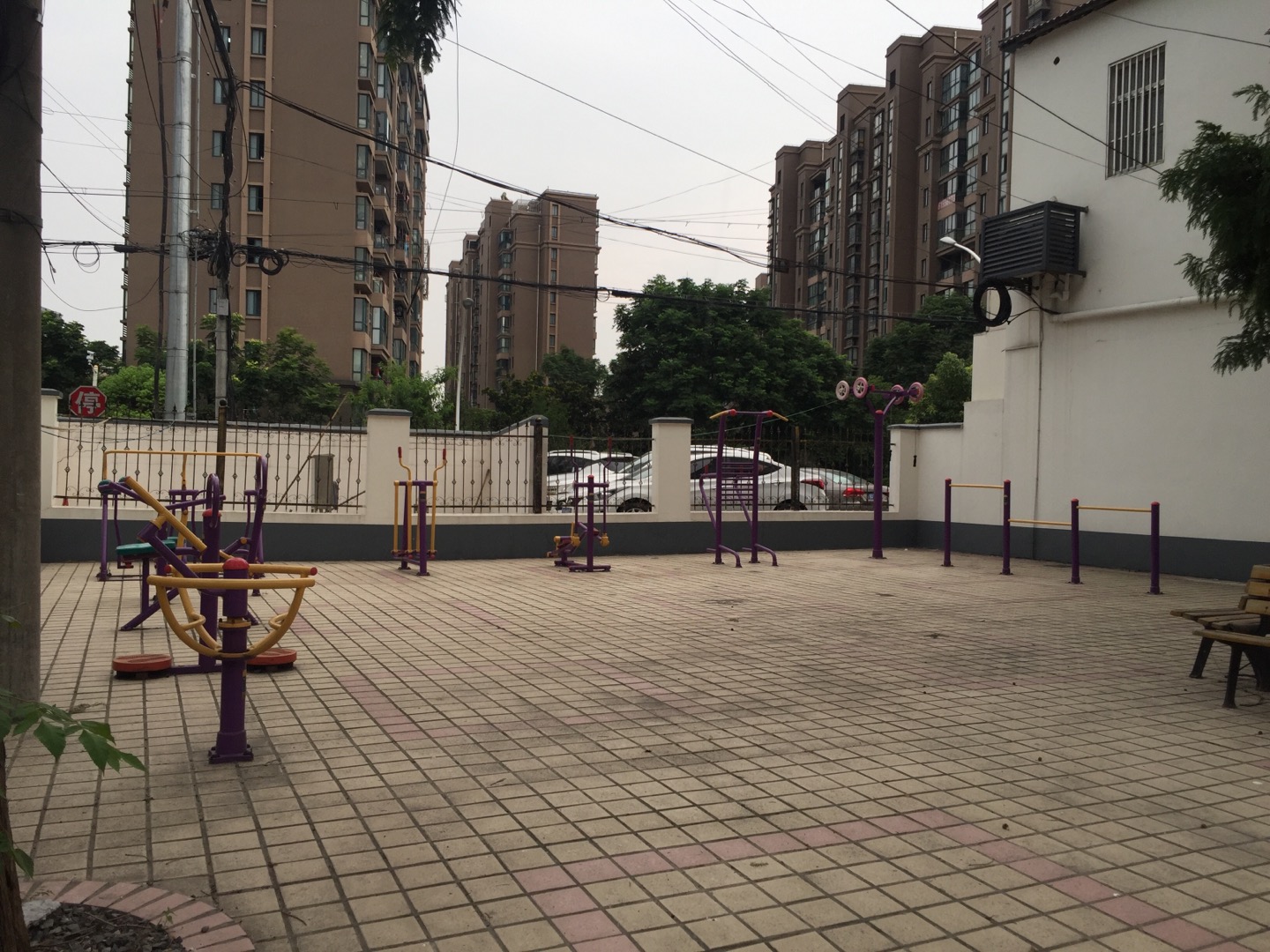 華漕村華漕生產(chǎn)隊健身點(diǎn)